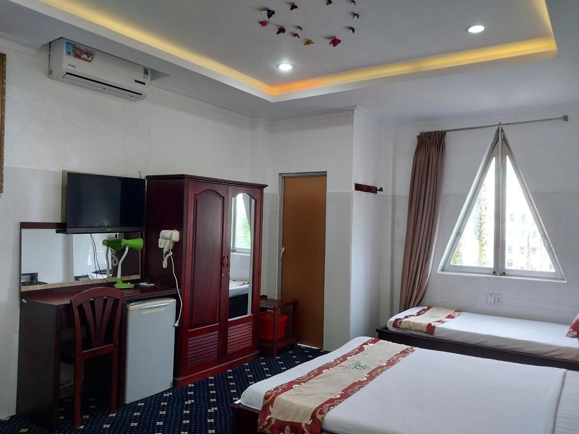 Nhat Quy Hotel Tay Ninh Bagian luar foto