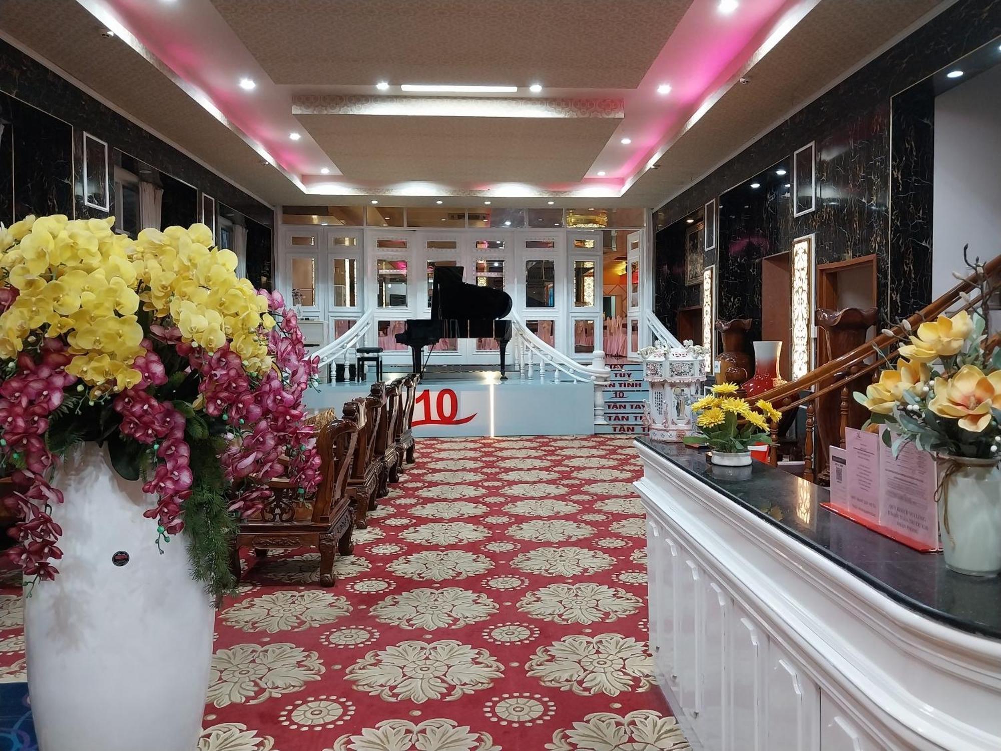 Nhat Quy Hotel Tay Ninh Bagian luar foto