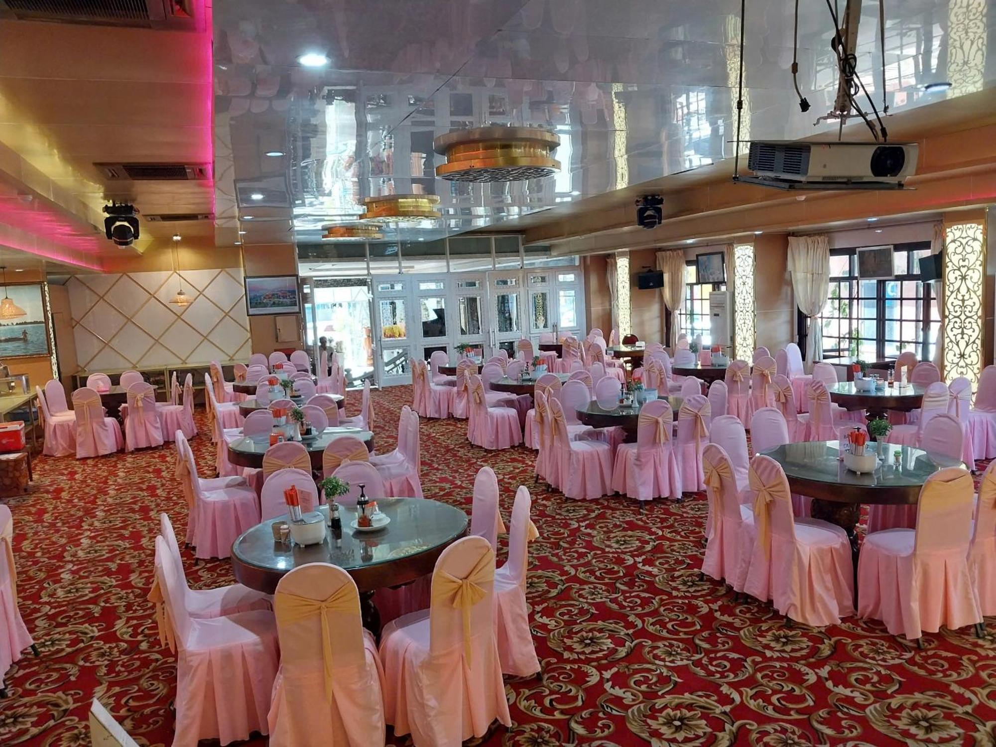 Nhat Quy Hotel Tay Ninh Bagian luar foto