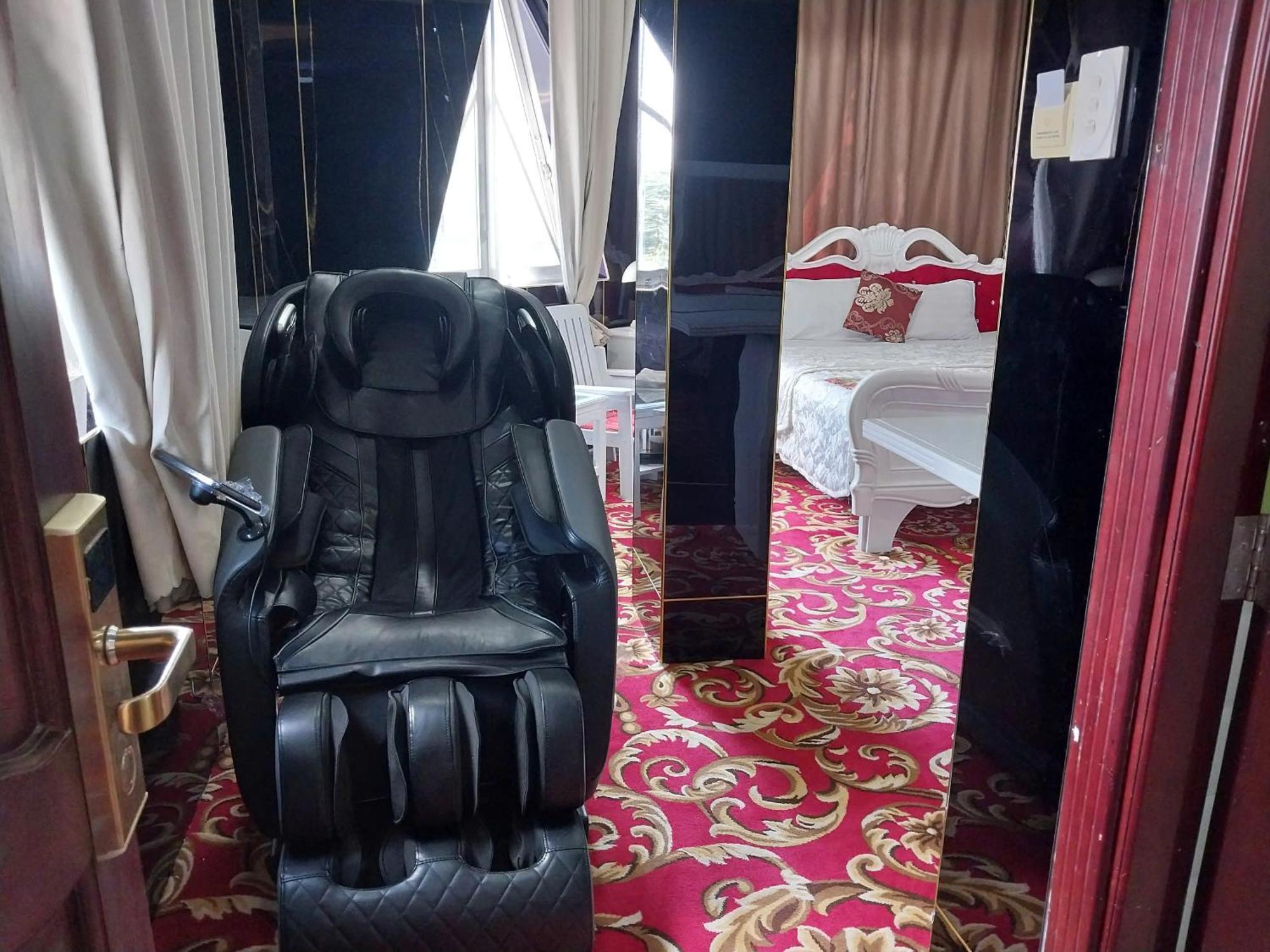 Nhat Quy Hotel Tay Ninh Bagian luar foto